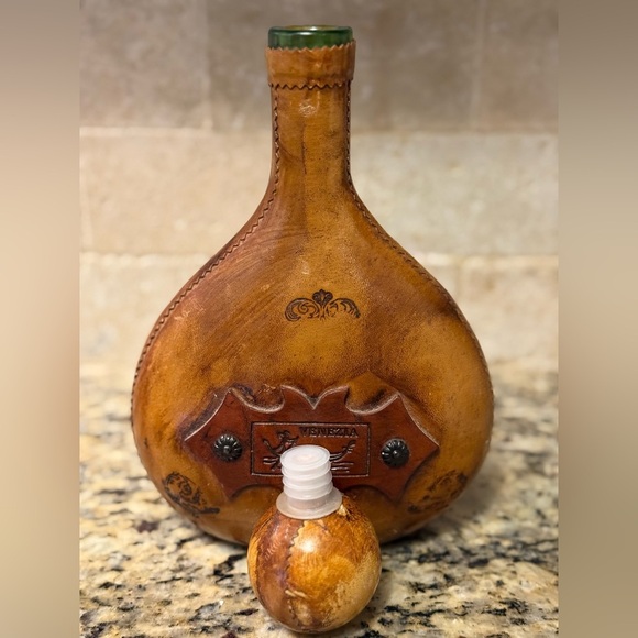 Venezia Italian leather-wrapped liquor decanter or bottle - Vintage - Picture 5 of 5